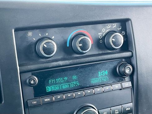 Used 2017 GMC Savana 2500 image 14