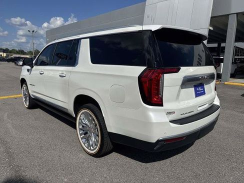 Used 2023 GMC Yukon XL Denali RWD image 7