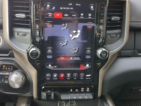 Used 2021 RAM 1500 Laramie AWD/4WD image 25