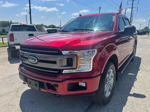 Used 2018 Ford F150 XLT w/ Equipment Group 302A Luxury AWD/4WD image 6