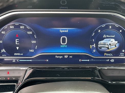 Used 2024 Chevrolet Silverado 1500 LT image 38