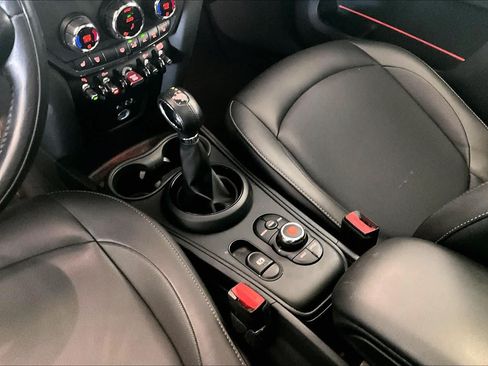Used 2018 MINI Cooper Countryman FWD image 15