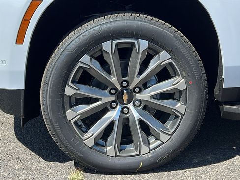 New 2026 Chevrolet Tahoe High Country w/ Sun And Tow Package AWD/4WD image 10