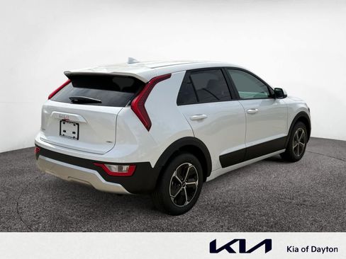 New 2026 Kia Niro LX image 5