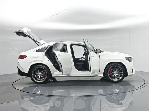 Used 2024 Mercedes-Benz GLE 63 AMG S image 3