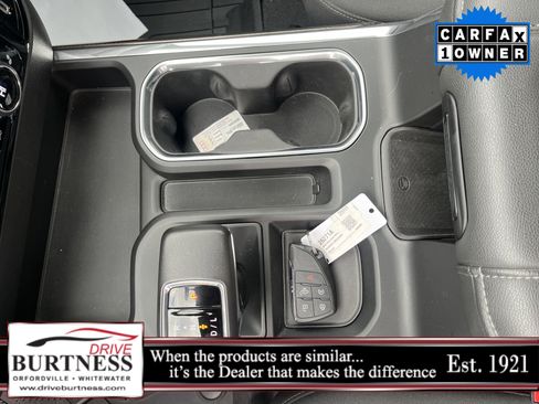 Certified 2022 Chevrolet Silverado 1500 LT Trail Boss w/ Convenience Package II image 9