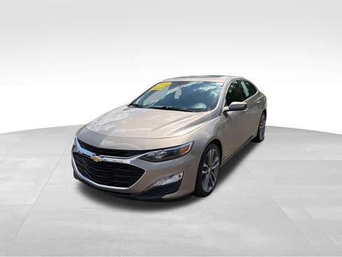 Used 2023 Chevrolet Malibu LT w/ Driver Confidence Package FWD image 5
