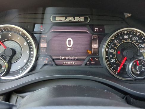 Used 2023 RAM 1500 Big Horn AWD/4WD image 14