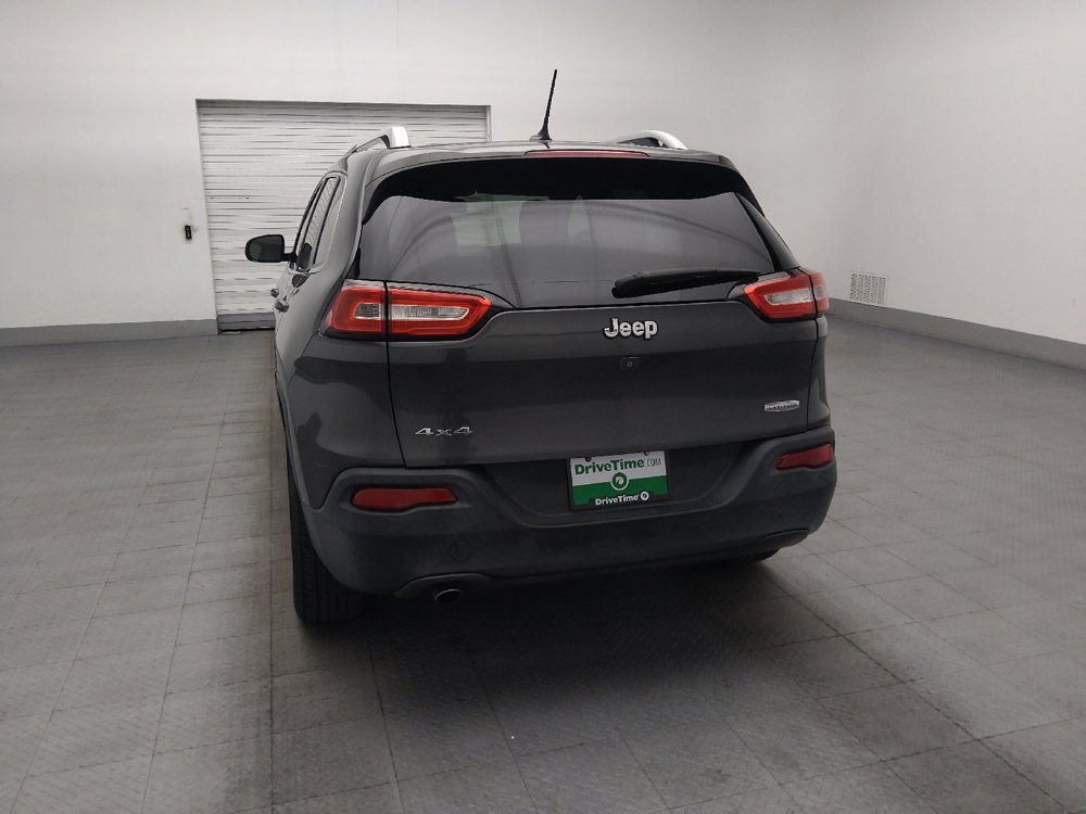 Used 2015 Jeep Cherokee Latitude AWD/4WD image 6
