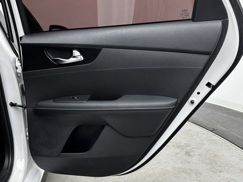 Used 2024 Kia Forte GT-Line image 29