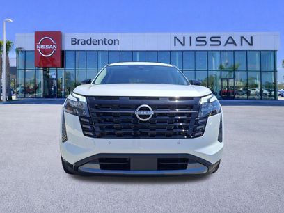 New 2026 Nissan Pathfinder SL