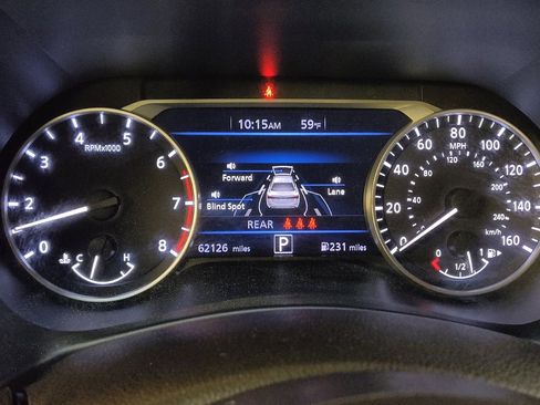 Used 2023 Nissan Sentra SR w/ SR Premium Package image 23