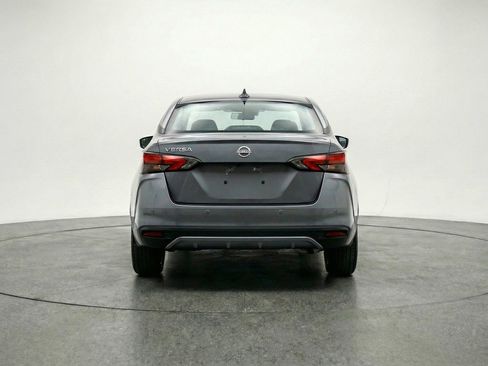 Used 2025 Nissan Versa SV image 7