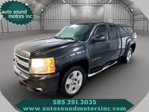 Used 2010 Chevrolet Silverado 1500 LTZ AWD/4WD image 1