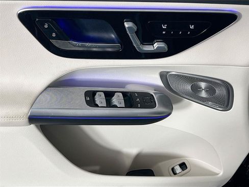 Certified 2023 Mercedes-Benz GLC 300 4MATIC image 18