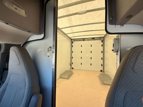 New 2024 Chevrolet Express 3500 w/ Power Convenience Package image 28