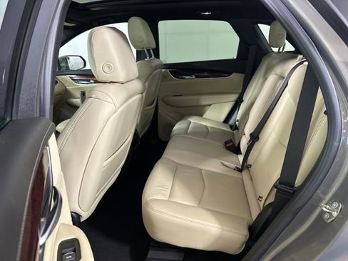 Used 2019 Cadillac XT5 Luxury image 25