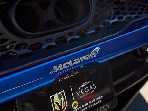 Used 2024 McLaren 750S Spider image 15