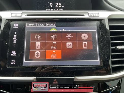 Used 2017 Honda Accord Touring image 13