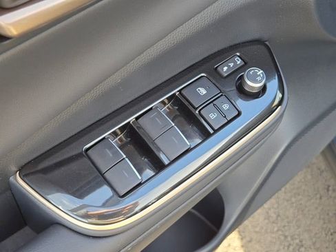 Certified 2026 Toyota Crown XLE image 23