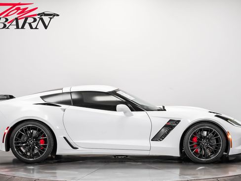 Used 2016 Chevrolet Corvette Z06 image 14
