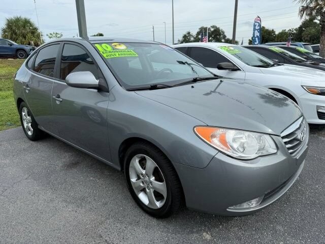 Used 2010 Hyundai Elantra SE FWD image 1