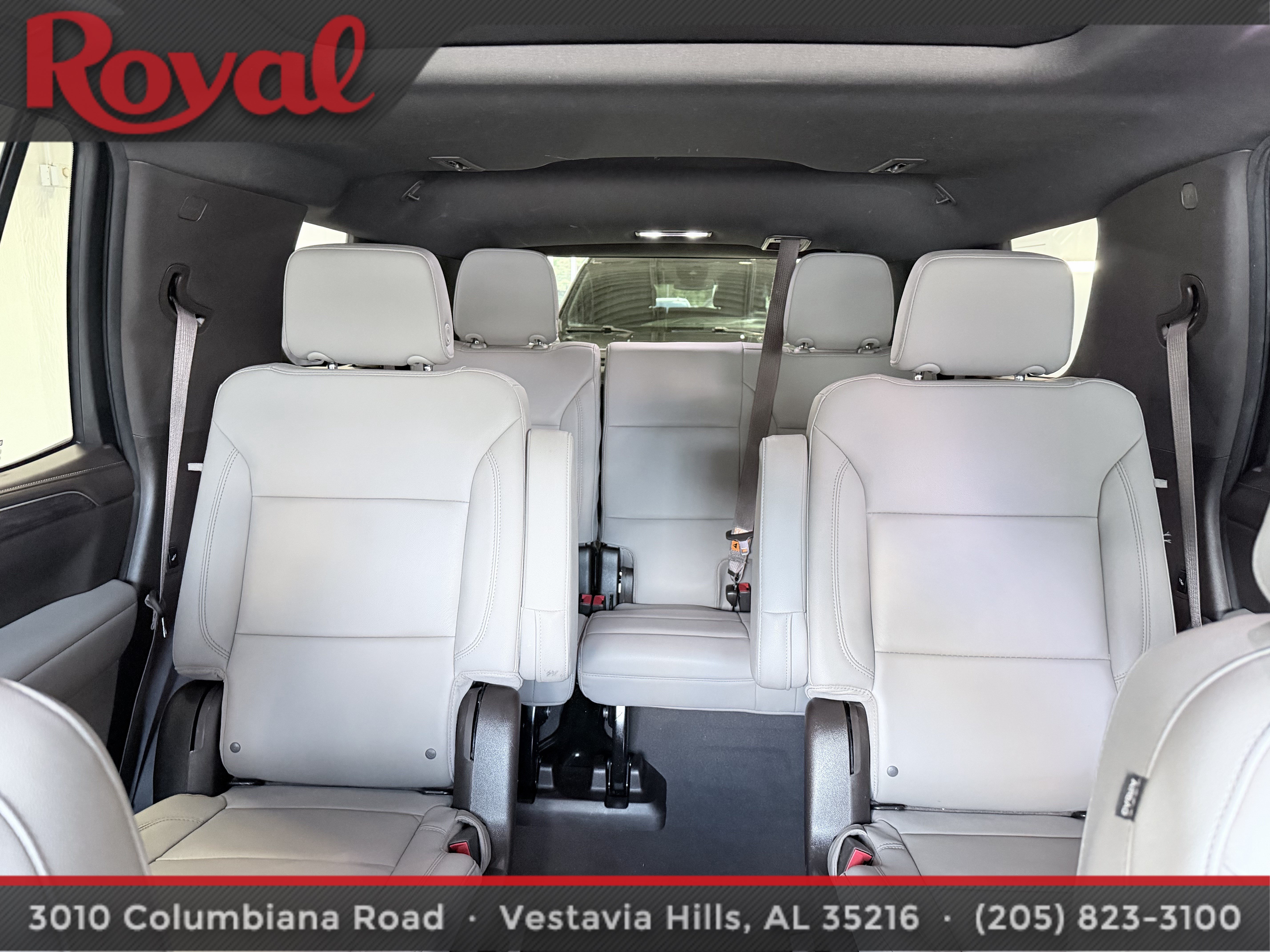 Used 2023 Chevrolet Tahoe Z71 w/ Luxury Package AWD/4WD image 20