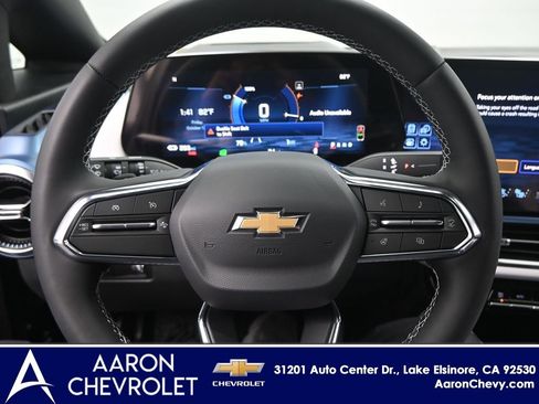 New 2025 Chevrolet Equinox EV LT image 8