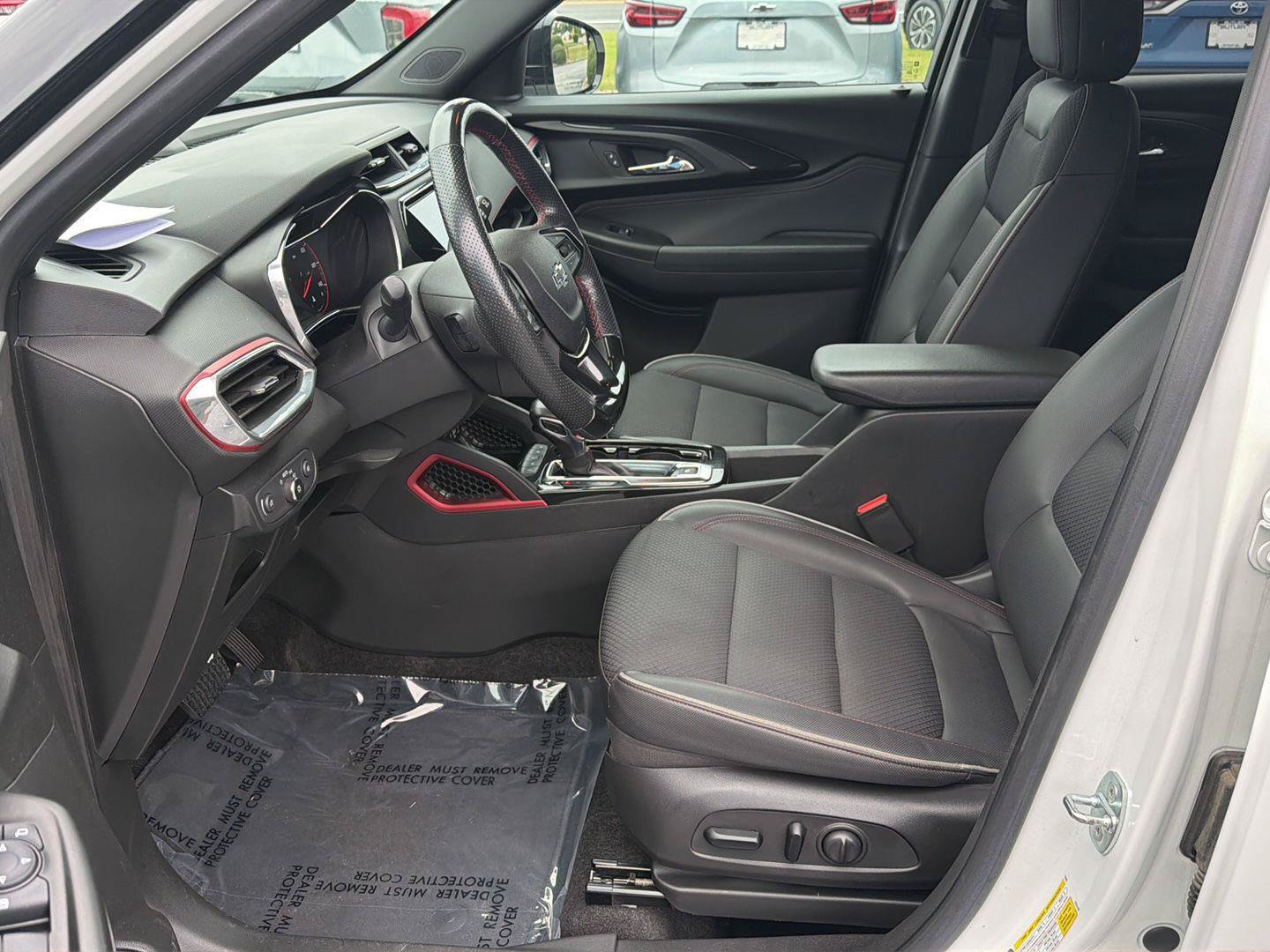 Certified 2023 Chevrolet TrailBlazer RS w/ Convenience Package FWD image 10