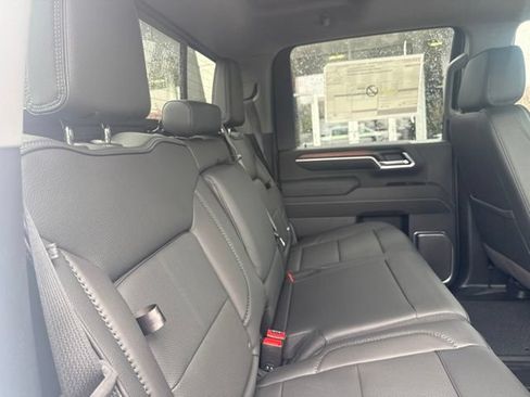 New 2026 GMC Sierra 2500 Denali w/ Denali Reserve Package AWD/4WD image 29