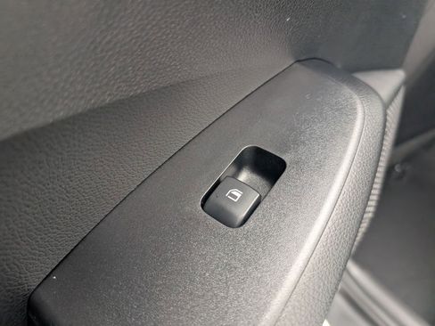 New 2026 Kia Seltos S image 11