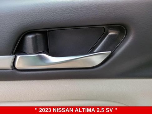 Certified 2023 Nissan Altima 2.5 SV AWD/4WD image 13