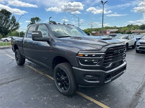 Used 2025 RAM 2500 Laramie image 4