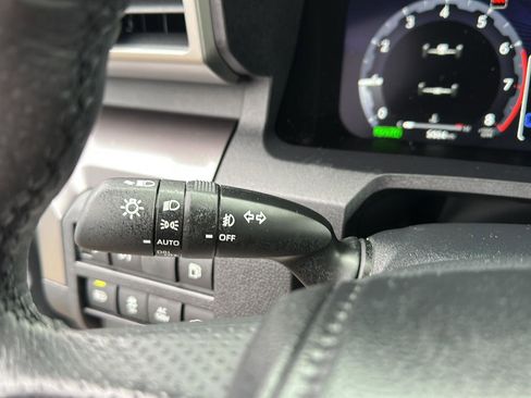 Used 2025 Toyota 4Runner TRD Off-Road Premium image 32