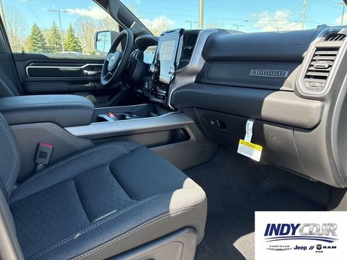 New 2026 RAM 1500 Big Horn AWD/4WD image 14