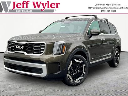 Used 2025 Kia Telluride S