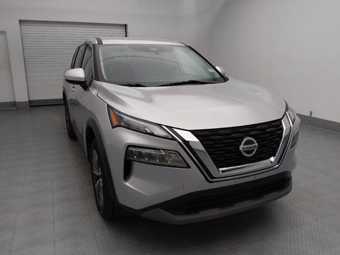 Used 2023 Nissan Rogue SV FWD image 14