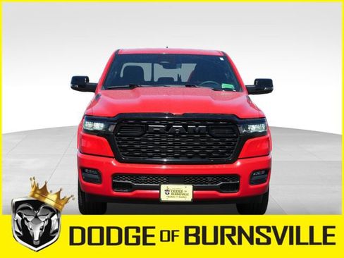 Used 2025 RAM 1500 Big Horn AWD/4WD image 2