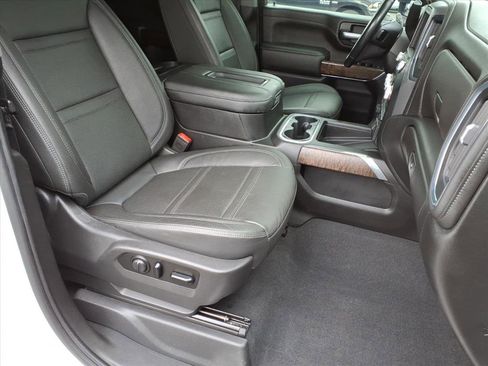 Used 2020 GMC Sierra 2500 Denali w/ Denali Ultimate Package image 14