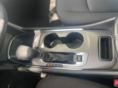 Used 2023 Chevrolet Malibu LT w/ Driver Confidence Package image 40