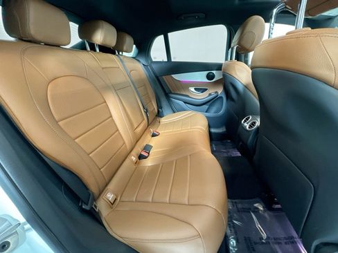 Certified 2022 Mercedes-Benz GLC 300 4MATIC Coupe image 31