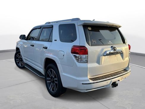 Used 2013 Toyota 4Runner SR5 image 8