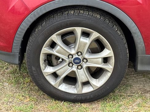 Used 2015 Ford Escape Titanium AWD/4WD image 4