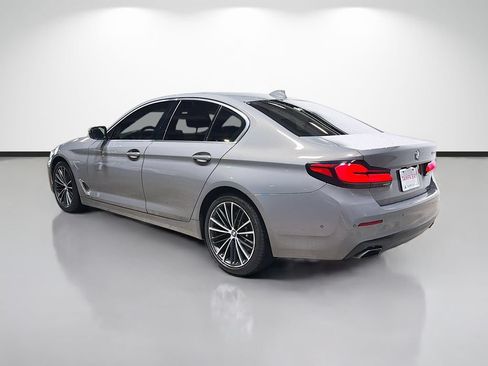Used 2021 BMW 530i w/ Premium Package RWD image 5