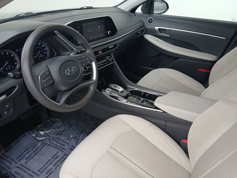 Used 2023 Hyundai Sonata SE w/ Cargo Package image 14