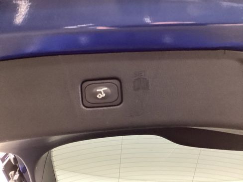 Used 2023 Ford Edge SEL w/ Convenience Package image 31