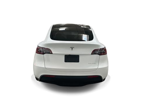 Certified 2023 Tesla Model Y Long Range AWD/4WD image 5