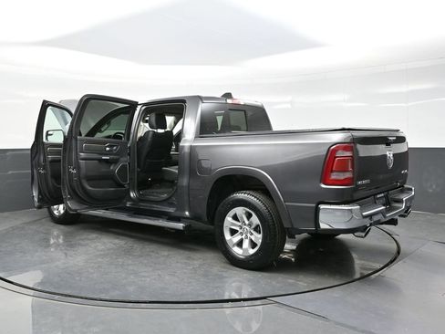 Used 2022 RAM 1500 Laramie AWD/4WD image 41