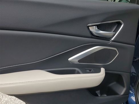 Certified 2025 Acura RDX SH-AWD image 15