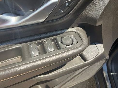 Used 2019 GMC Terrain SLE AWD/4WD image 12